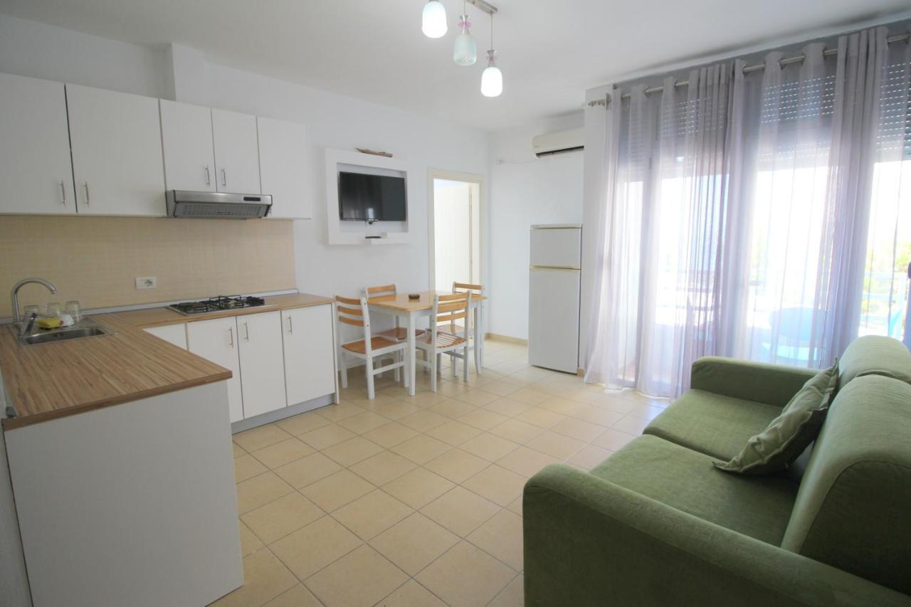 Portafortuna Apartments Sarande Exterior photo