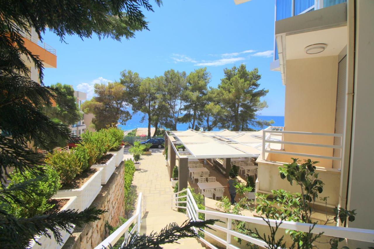 Portafortuna Apartments Sarande Exterior photo