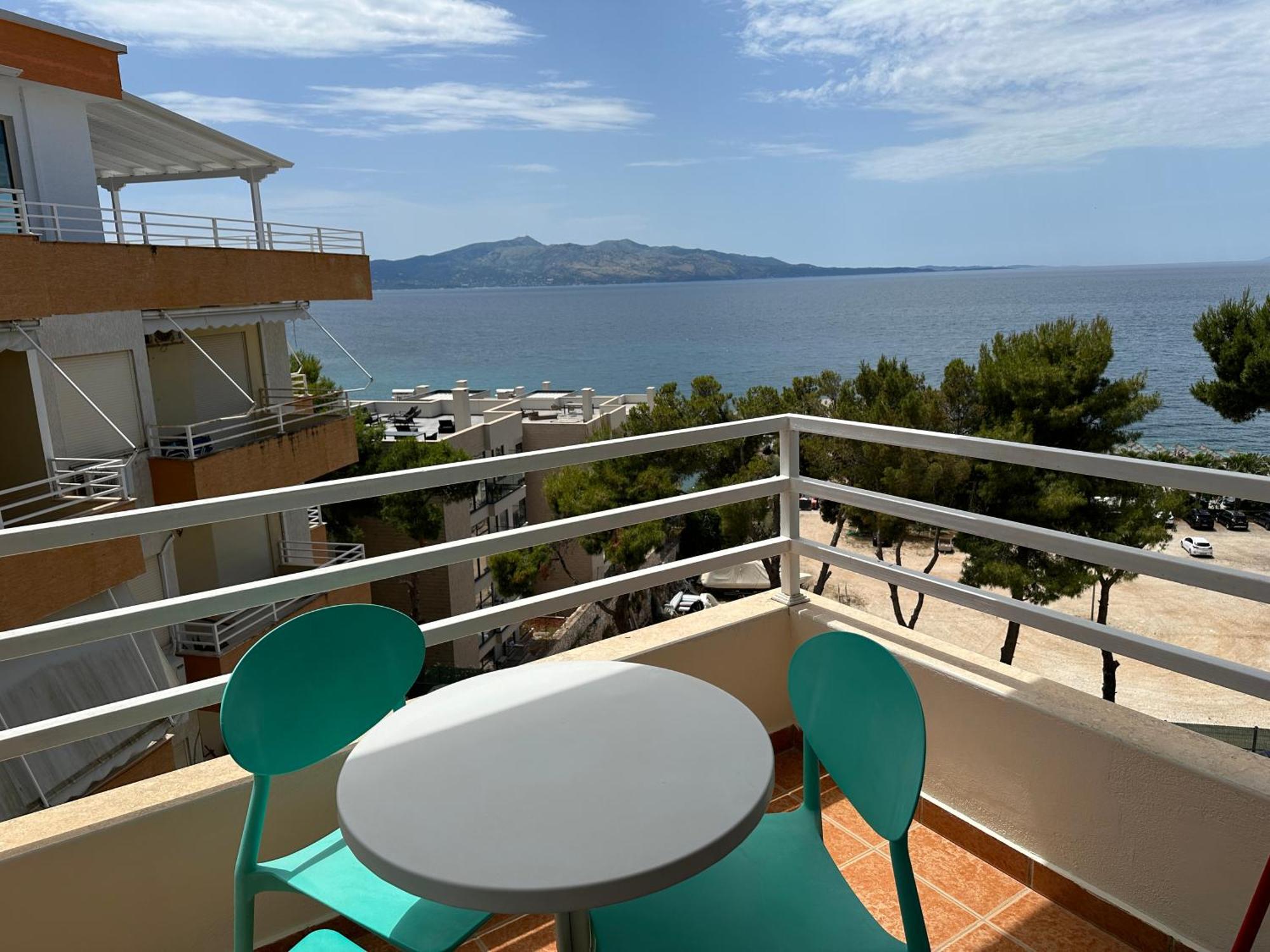 Portafortuna Apartments Sarande Exterior photo